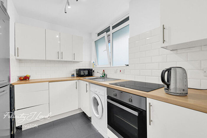 1 Bedroom Apartment For Sale In Buckland Court, London, N1
