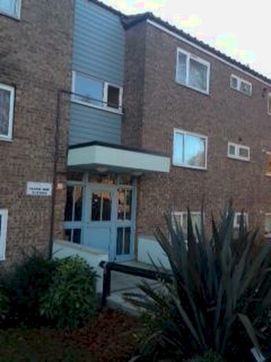 3 Bedroom Flat To Rent In Scarfe Way, Colchester, Essex, CO4