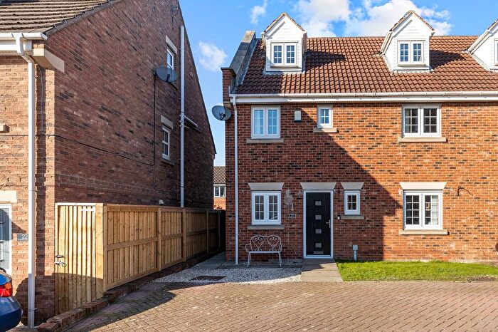 5 Bedroom Semi Detached House For Sale In Prominence Way, Sunnyside, Rotherham, S66