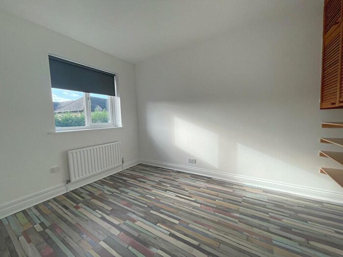 3 Bedroom Semi-Detached House To Rent In Lime Tree Close, Yaxley, Peterborough, PE7