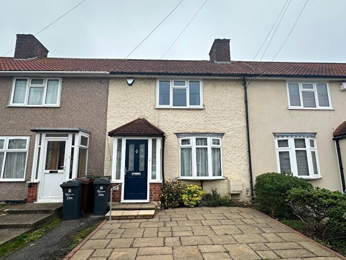 3 Bedroom Terraced House For Sale In Stockdale Road, Dagenham, Essex, RM8