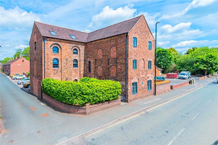 2 Bedroom Flat For Sale In Cornmill Gardens, Shifnal, Shropshire, TF11