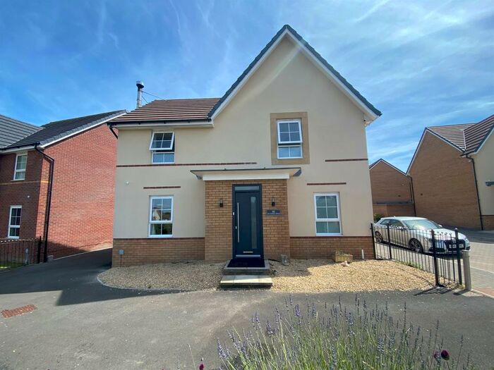 4 Bedroom House To Rent In Orchard Walk, St. Athan, Barry, CF62