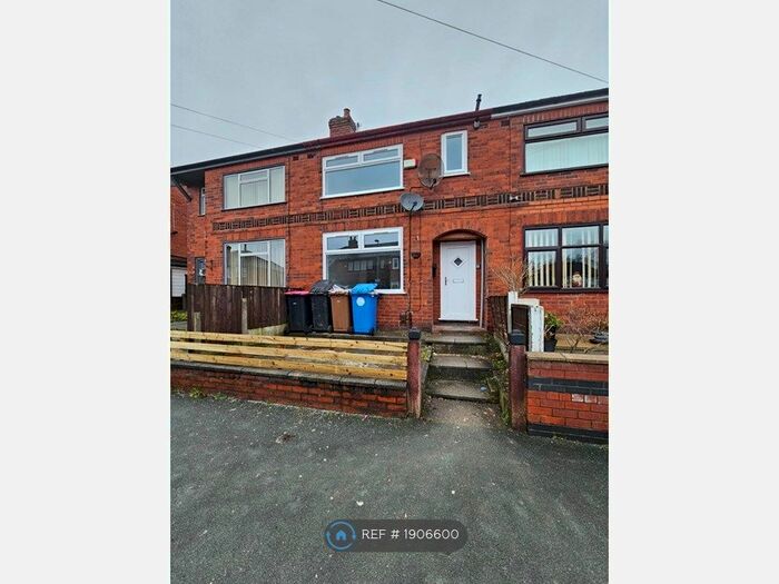 3 Bedroom Terraced House To Rent In Malvern Grove, Worsley, Manchester, M28