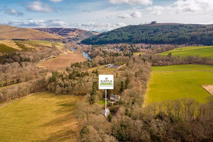 3 Bedroom Detached House For Sale In Holly Tree Cottage, Ashiestiel, Clovenfords, Galashiels, TD1