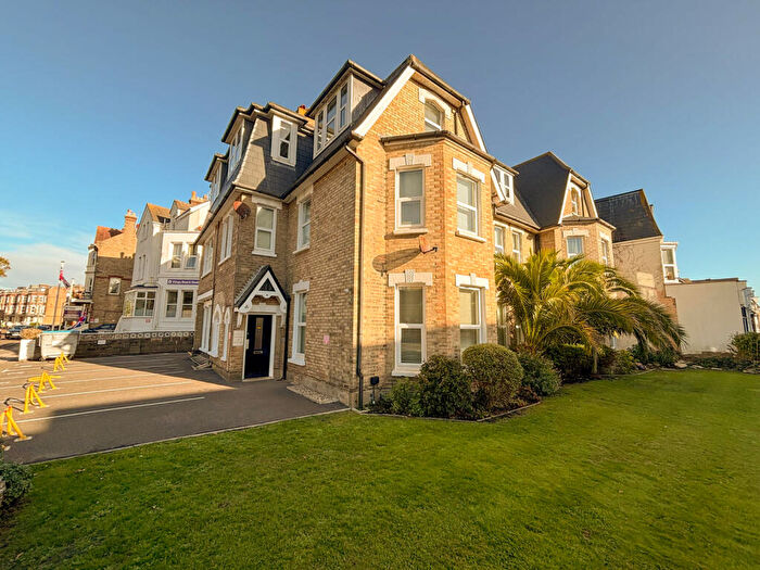 2 Bedroom Apartment For Sale In West Cliff Apartments, West Hill Road, BH2