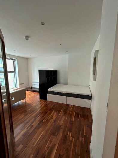 Studio To Rent In William Jessop Way, Liverpool, L3