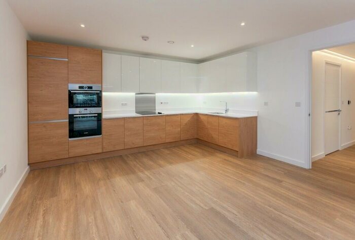 2 Bedroom Apartment To Rent In Ashton Reach, London, SE16