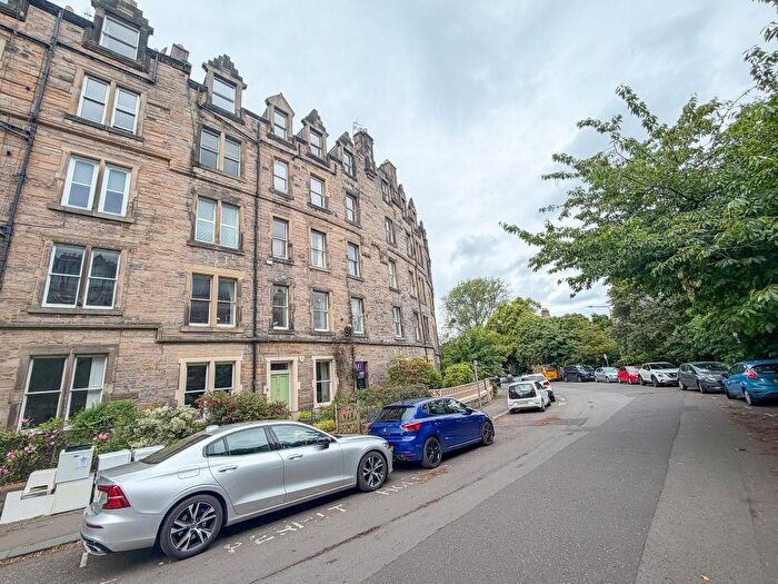 2 Bedroom Flat To Rent In Marchmont Crescent, Marchmont, Edinburgh, EH9
