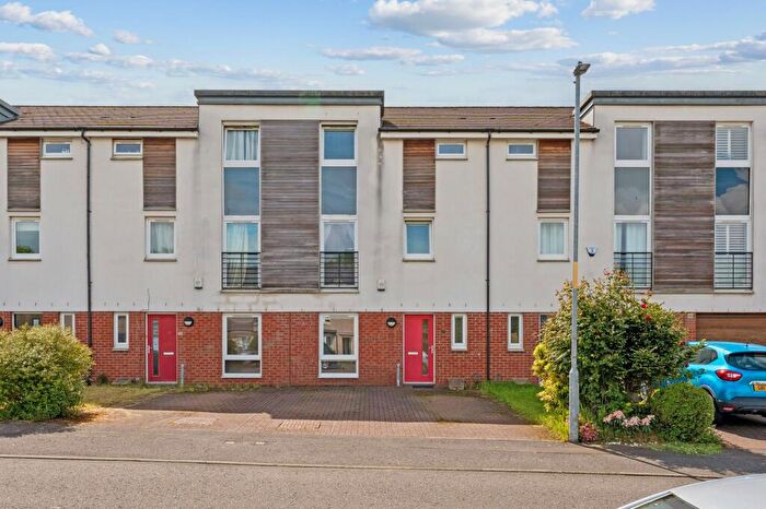 4 Bedroom Town House For Sale In Knightsbridge Street, Anniesland, Glasgow, G13