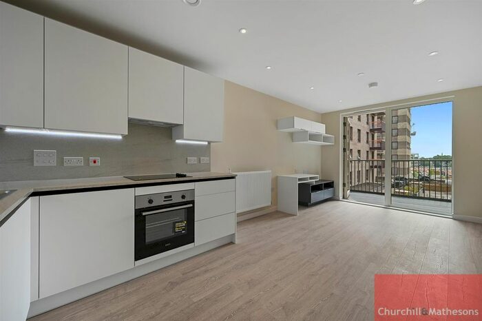 1 Bedroom Flat To Rent In Henry Strong Road, Harrow, HA1