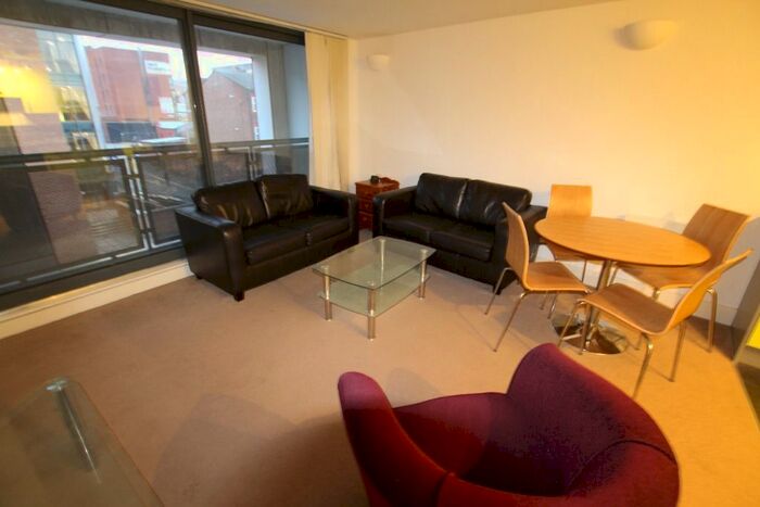 2 Bedroom Flat To Rent In Epworth Street, City Centre, Liverpool L6