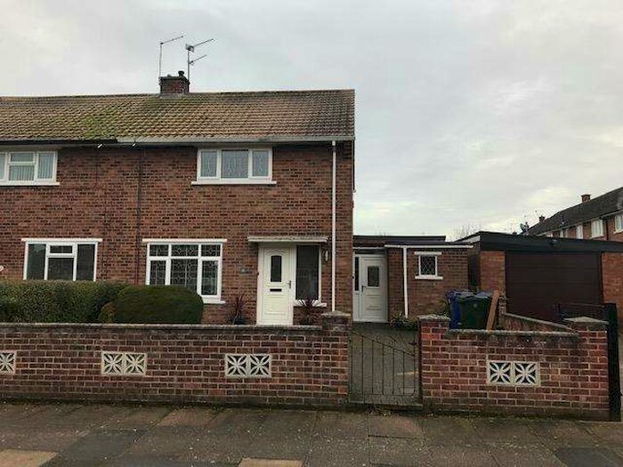 2 Bedroom Semi-Detached House To Rent In Sycamore Grove, Cantley, Doncaster, South Yorkshire, DN4