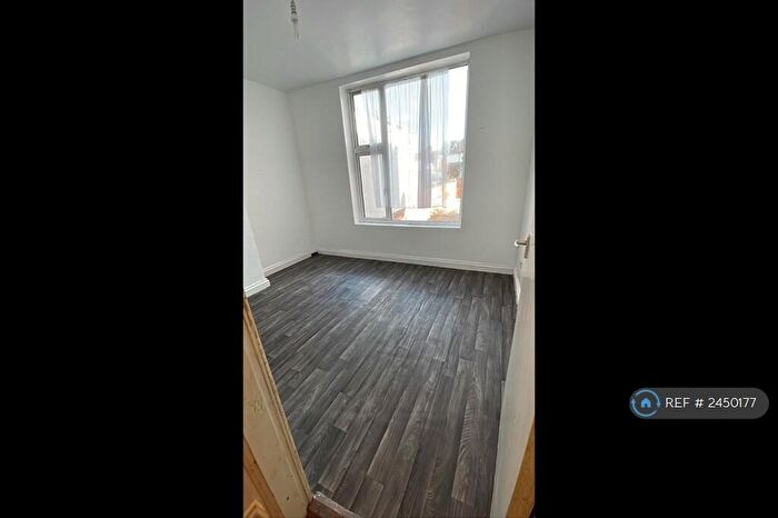 1 Bedroom Flat To Rent In Spinney Hill Apartments, Leicester, LE5