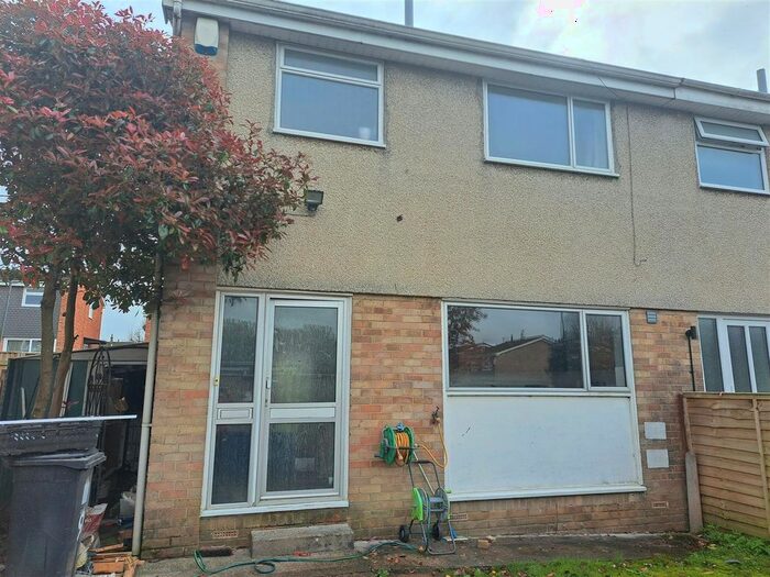 3 Bedroom End Of Terrace House To Rent In Hazelbury Drive, Warmley, Bristol, BS30