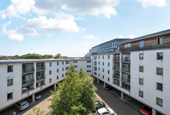 1 Bedroom Apartment For Sale In Sweetman Place, Bristol, BS2