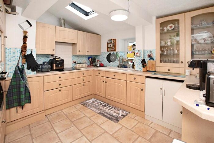 3 Bedroom End Of Terrace House For Sale In Old Town Street, Dawlish, EX7