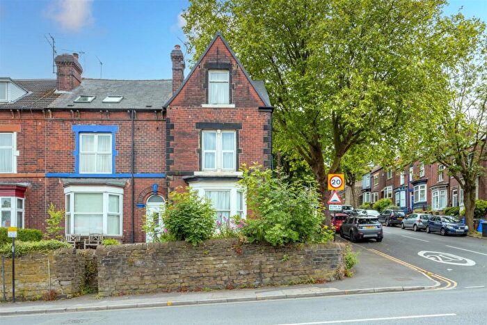 2 Bedroom Apartment For Sale In Binfield Road, Meersbrook, Sheffield, S8