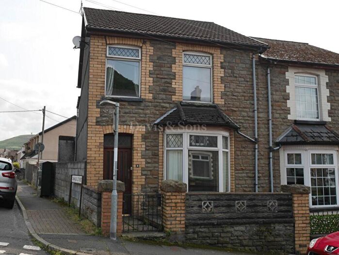 3 Bedroom End Of Terrace House For Sale In Park Street, Cwmcarn, Newport, Caerphilly, NP11