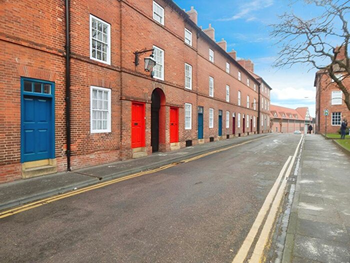 2 Bedroom Flat To Rent In Wilson Street, Newark, NG24