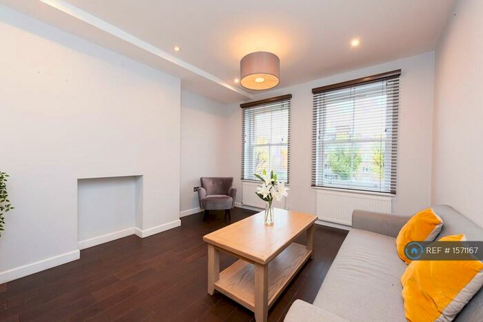 1 Bedroom Flat To Rent In Regan Way, London, N1