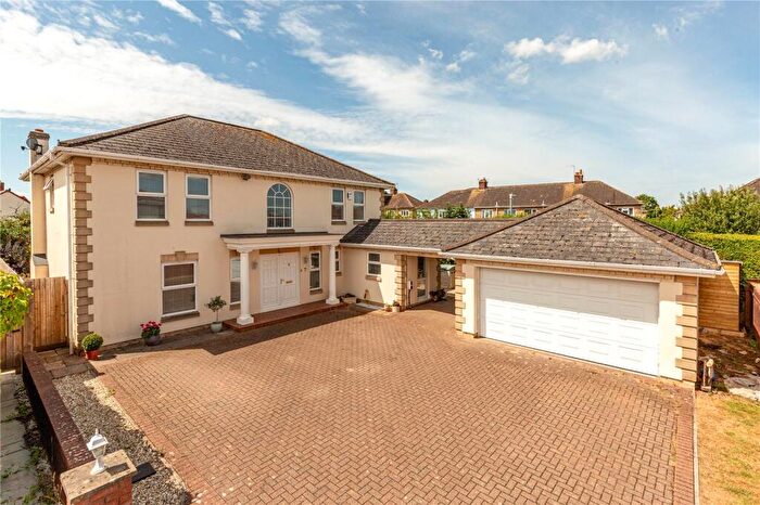 4 Bedroom Detached House For Sale In Hazelgrove, Winterbourne, Bristol, Gloucestershire, BS36