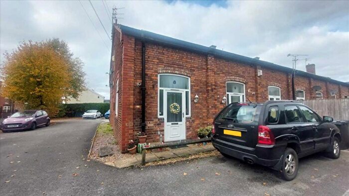 1 Bedroom Mews For Sale In Armstrong Hall Mews, Winsford, CW7
