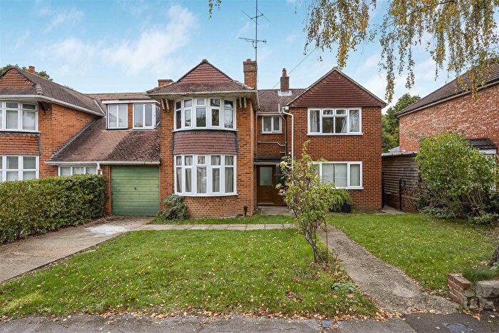 5 Bedroom Semi-Detached House For Sale In Stanhope Road, Reading, RG2