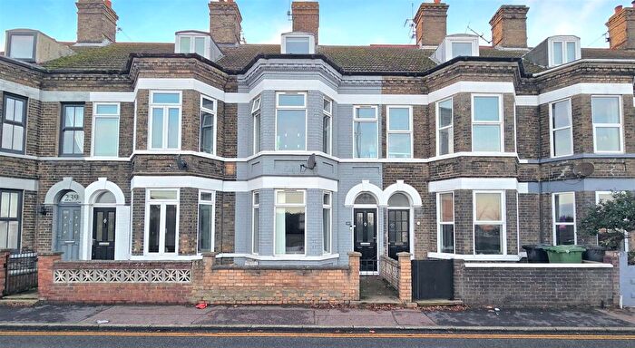 4 Bedroom Terraced House For Sale In High Street, Gorleston, NR31