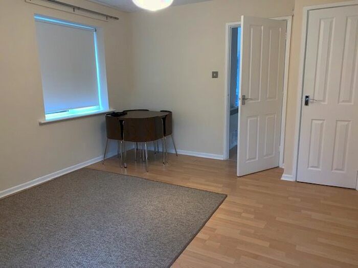 2 Bedroom Semi-Detached House To Rent In The Avenue, Coventry, CV3