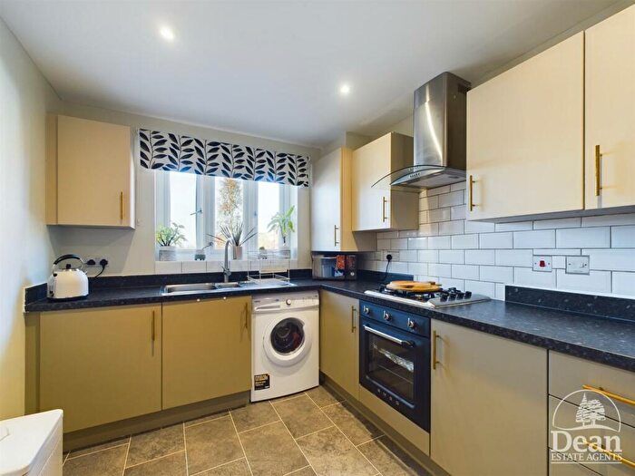 3 Bedroom Terraced House For Sale In Sneyd Wood Road, Cinderford, GL14