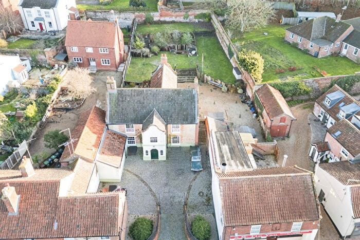 5 Bedroom Detached House For Sale In Oak Street, Fakenham, NR21