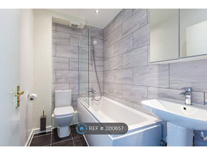 4 Bedroom Terraced House To Rent In Chisenhale Road, London, E3