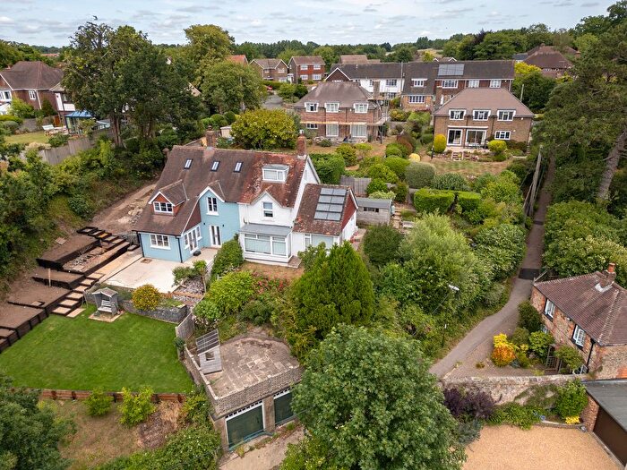 3 Bedroom Semi-Detached House For Sale In Potts Lane, Pulborough, RH20