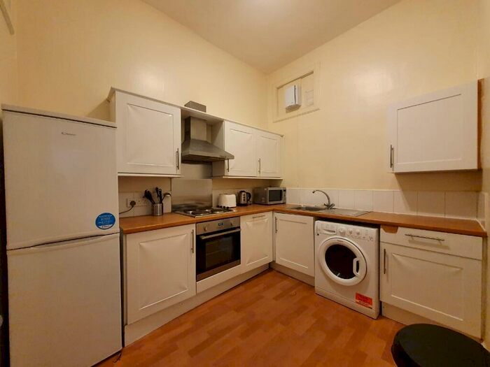 4 Bedroom Flat To Rent In Summerhall Square, Newington, Edinburgh, EH9