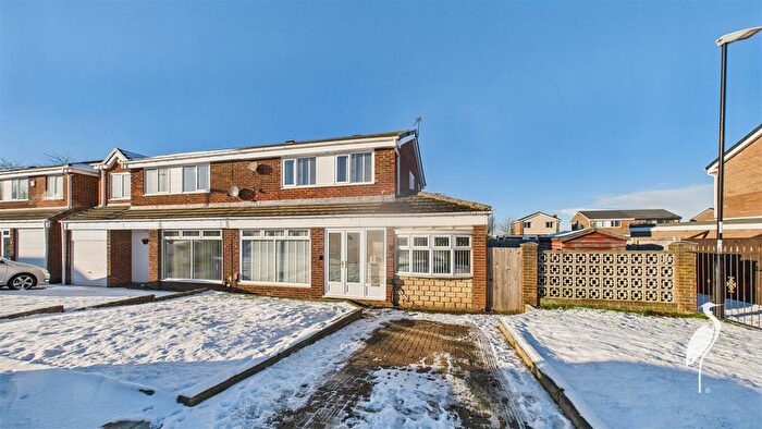 3 Bedroom Semi-detached House For Sale In Meltham Drive, Moorside, Sunderland, SR3