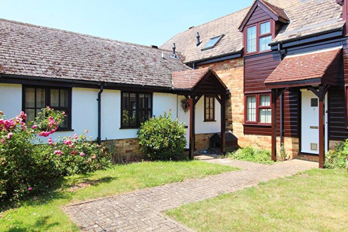1 Bedroom Terraced Bungalow For Sale In Stewart Croft, Bury Hill, Potton, SG19