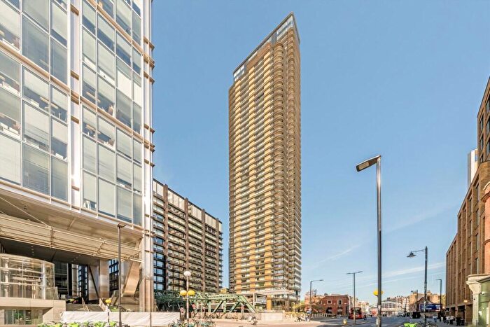 2 Bedroom Flat To Rent In Worship Street, Liverpool Street, EC2A