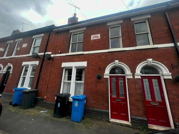 4 Bedroom House To Rent In Sudbury Street, Derby, DE1