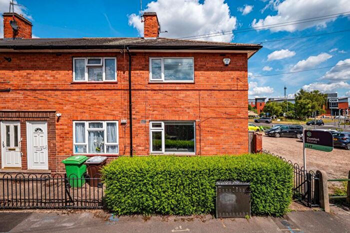 2 Bedroom House For Sale In Cliff Road, Nottingham, NG1