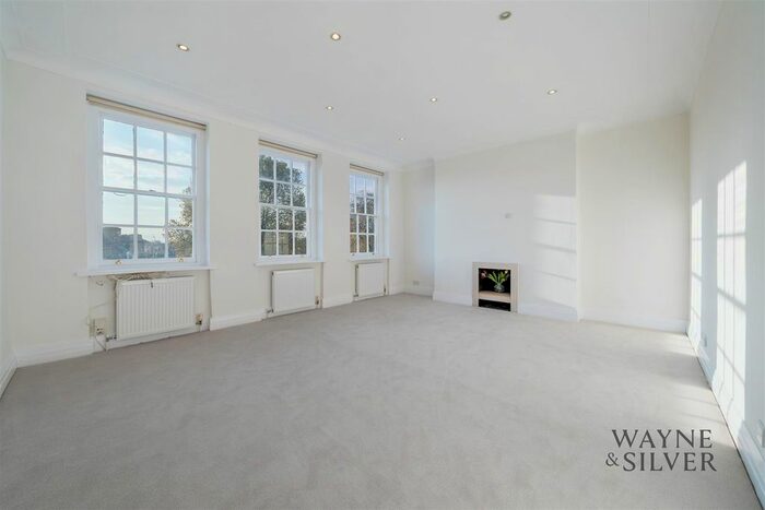 2 Bedroom Flat To Rent In Glenilla Road, Belsize Park, London, NW3