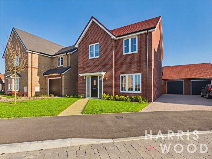 4 Bedroom Detached House To Rent In Cinderpath Way, Great Bentley, Colchester, Essex, CO7