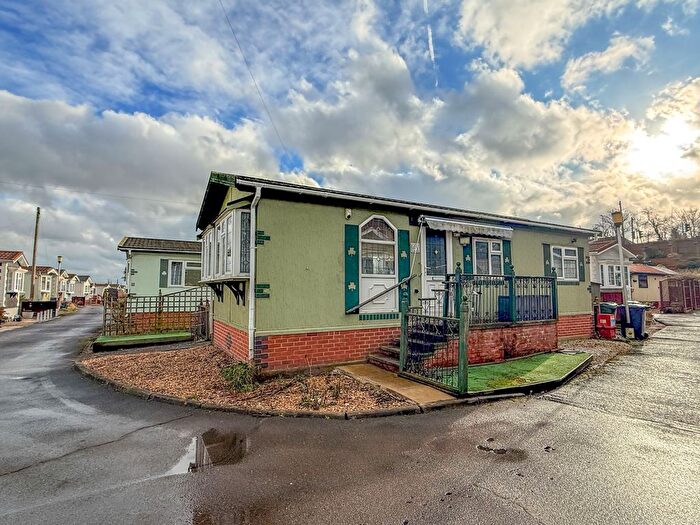 2 Bedroom Park Home For Sale In Inglenook Park, Barkby Thorpe Lane, Thurmaston, Leicester, LE4