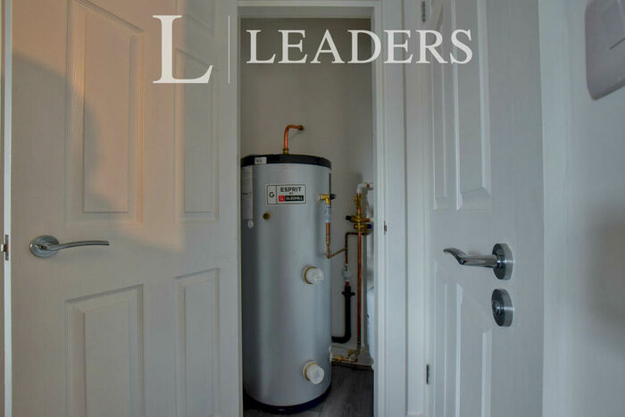 1 Bedroom Flat To Rent In Swan House, Swan Street, Ashton-under-Lyne, OL6