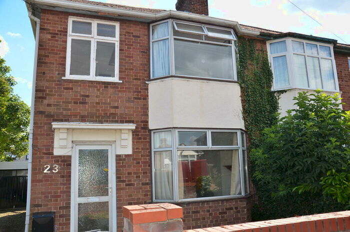 3 Bedroom Semi-Detached House To Rent In Cambridge, #, CB5