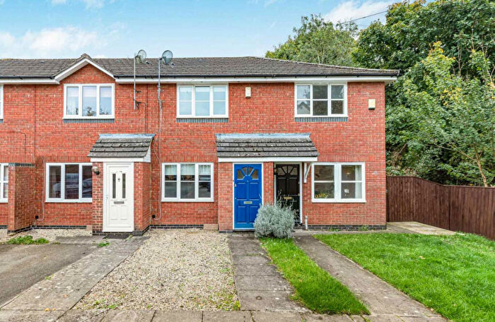 2 Bedroom Terraced House For Sale In Lakefield Road, Oxford, OX4
