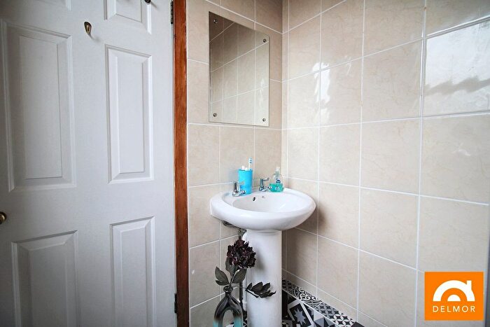 1 Bedroom Flat For Sale In Emsdorf Street, Lundin Links, Leven, KY8