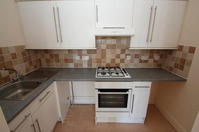 1 Bedroom Flat To Rent In Eastney Road, Southsea, PO4
