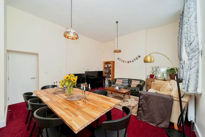 6 Bedroom Detached House To Rent In Durning Road, Liverpool, Merseyside, L7