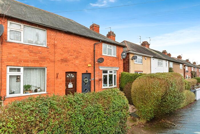 2 Bedroom End Of Terrace House For Sale In Cowes Road, Grantham, NG31